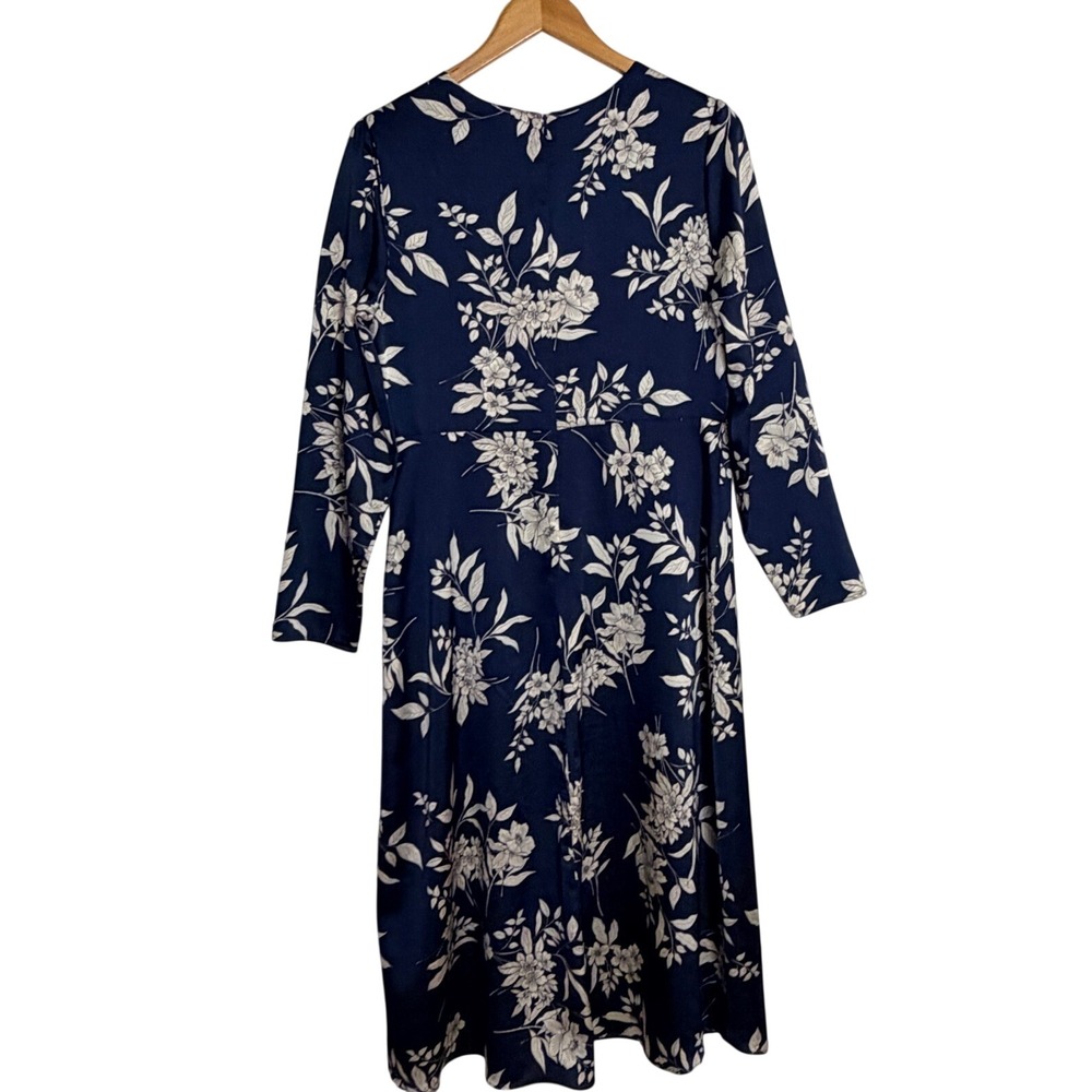 Vince Camuto Midi Dress Sz M Navy Blue Floral Long Sleeve A-Line Career Office - Picture 2 of 9